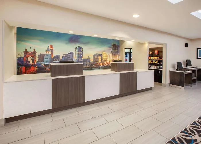 La Quinta By Wyndham Cincinnati Airport Florence